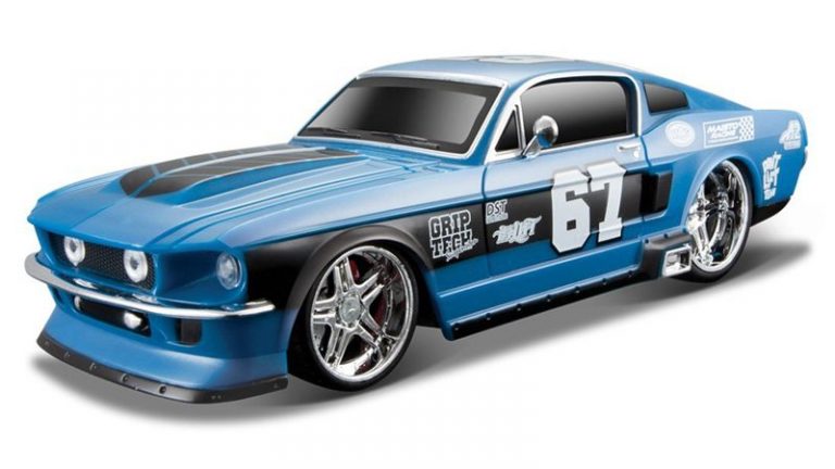 Maisto 967 Ford Mustang GT Radio Controlled Drift Car Review - Radio ...
